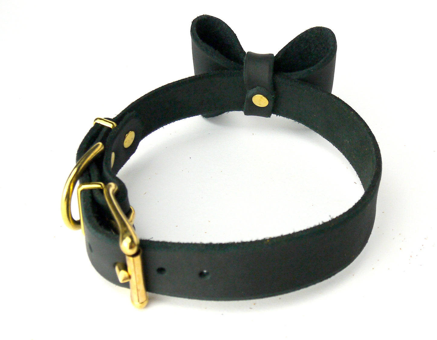 "Lola" mit Fliege, abnehmbar, Halsband, Leder, Fettleder, Hund